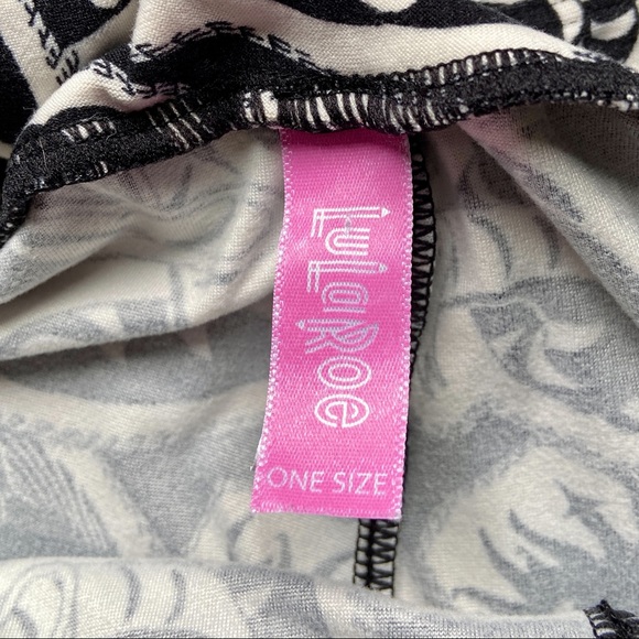 LuLaRoe One Size Disney Aladdin Jafar Cobra  Skull Print Leggings - Picture 5 of 9